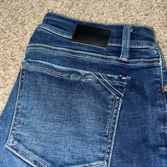 American Eagle Skinny Jeans - Picture 2 of 6